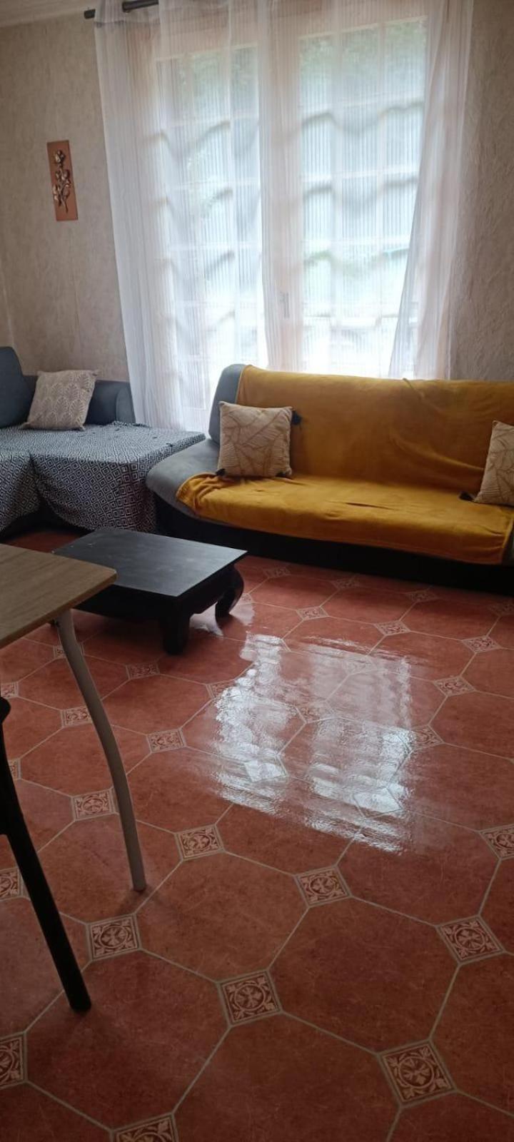 Appartement La Marmotte Compreignac Ngoại thất bức ảnh